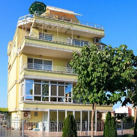 Laguna Penthouse * 普里莫尔斯科